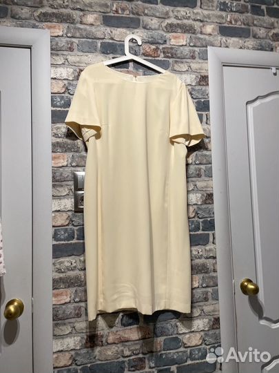 Комтюм пиджак с платьем 50-52р