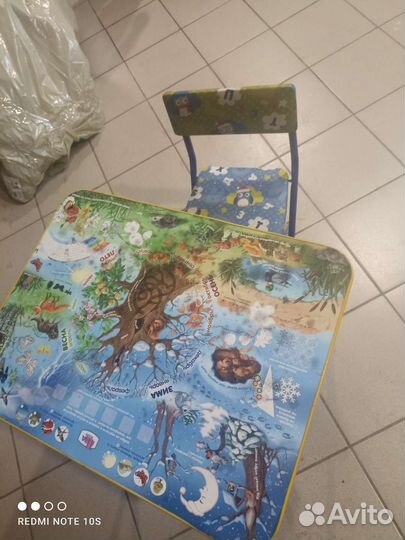 Детский стол и стул