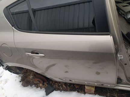 Рено Меган 3 дверь