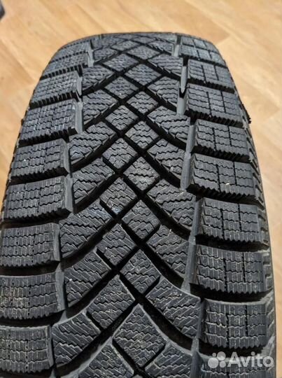 Pirelli Ice Zero FR 175/65 R14