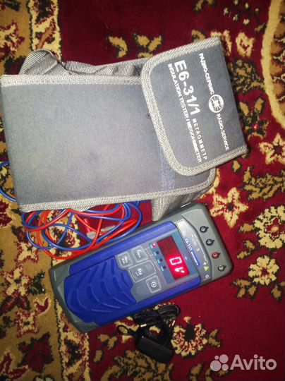 Измеритель сопротивления изоляции