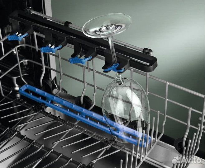 Посудомоечная машина Electrolux EEG48300L