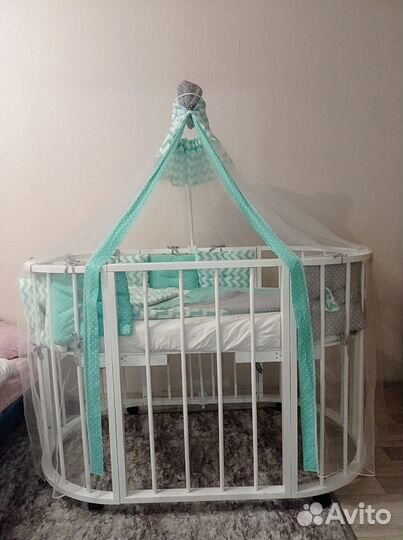 Кроватка 7 в 1 и полный копмлект