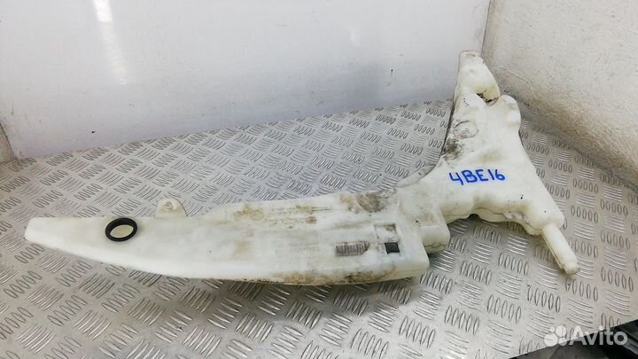 Бачок омывателя на Ford Focus 1