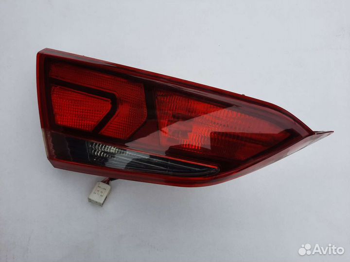 Фонарь внутренний левый хендай солярис 2