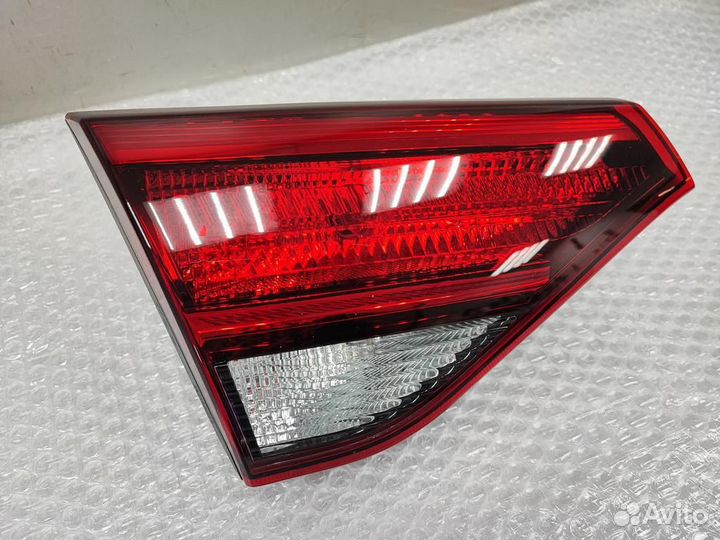 Фонарь левый внутренний KIA RIO 4 X-line