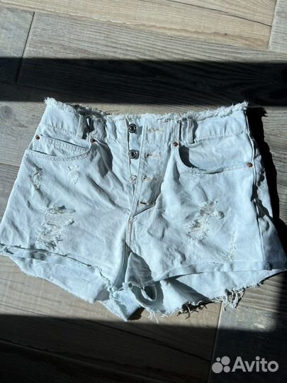 Джинсовые шорты 36 размер pull&bear