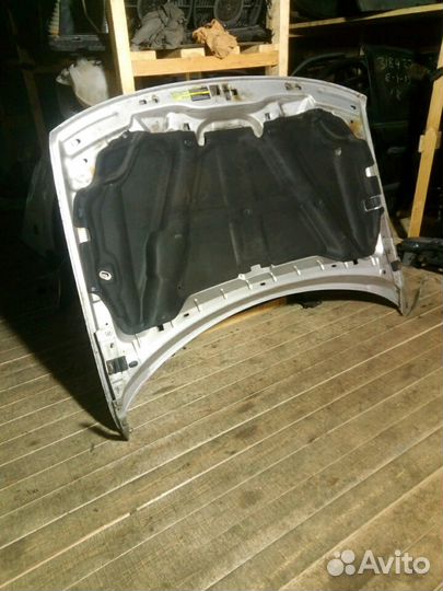 Капот Джип Гранд Чероки оригинал 2001-06