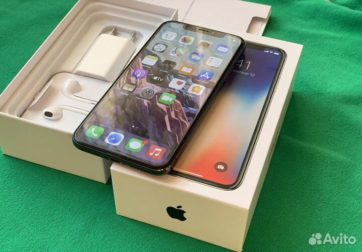 iPhone X, 256 ГБ