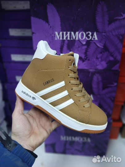 Кроссовки женские adidas 37