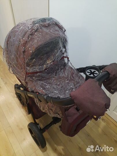 Детская коляска 3 в 1
