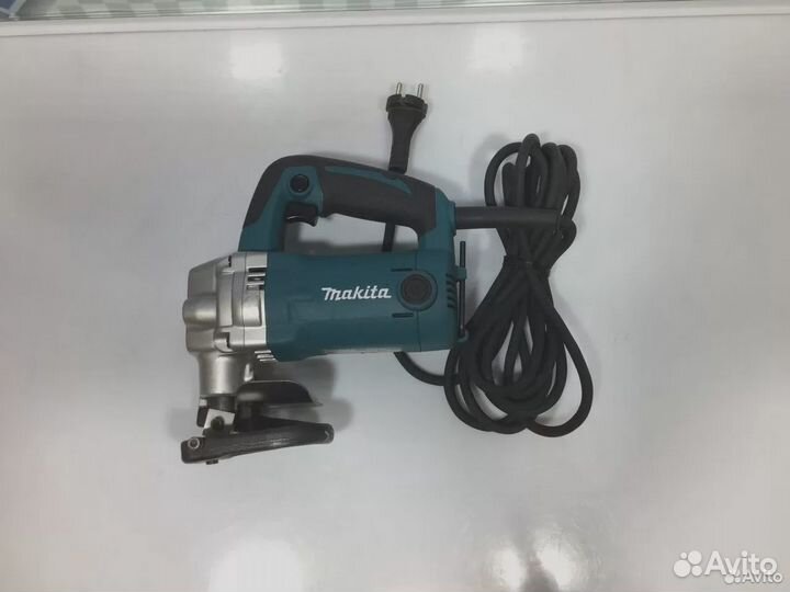 Ножницы листовые по металлу Makita JS 3201 №2