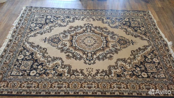 Ковер 270 на 188