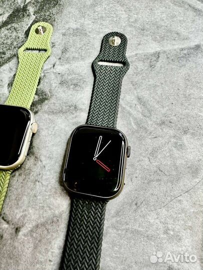 Apple watch series 8