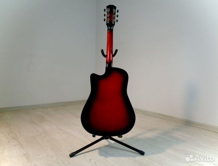 Акустическая гитара