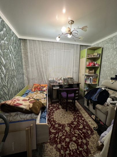 3-к. квартира, 70 м², 1/10 эт.