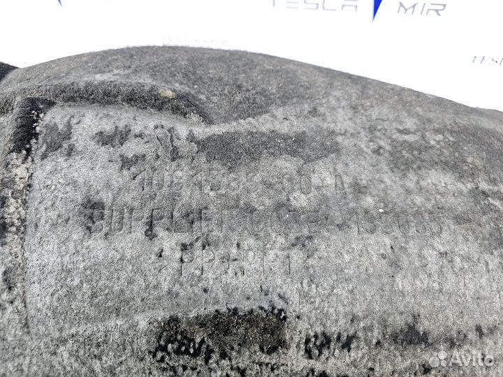 Подкрылок (защита колесных арок) задний правый