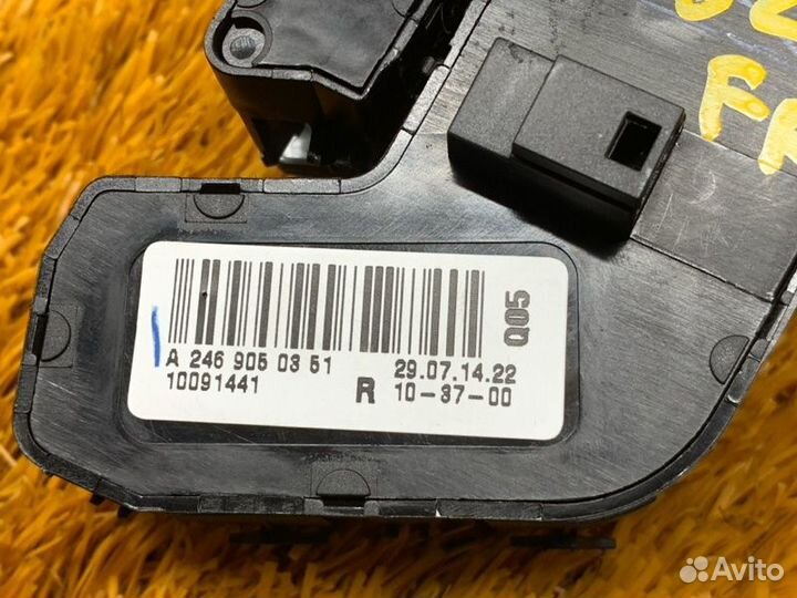 Блок управления сиденьем передний правый