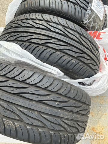 Maxxis MA-Z4S Victra 235/50 R18 101