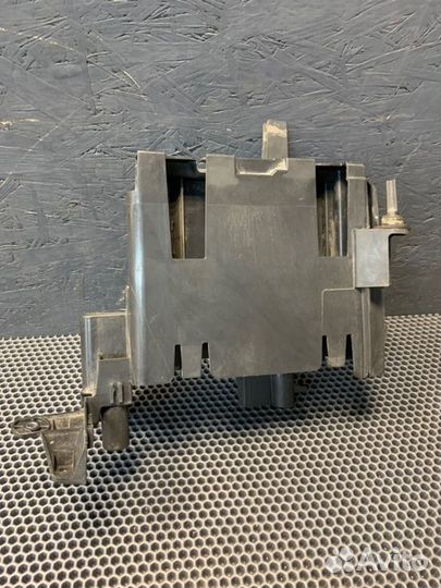 Кронштейн блока управления двигателем передний Bmw