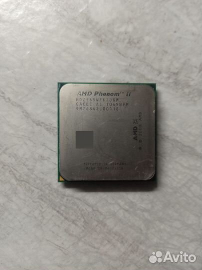 Процессор Phenom II X2 565