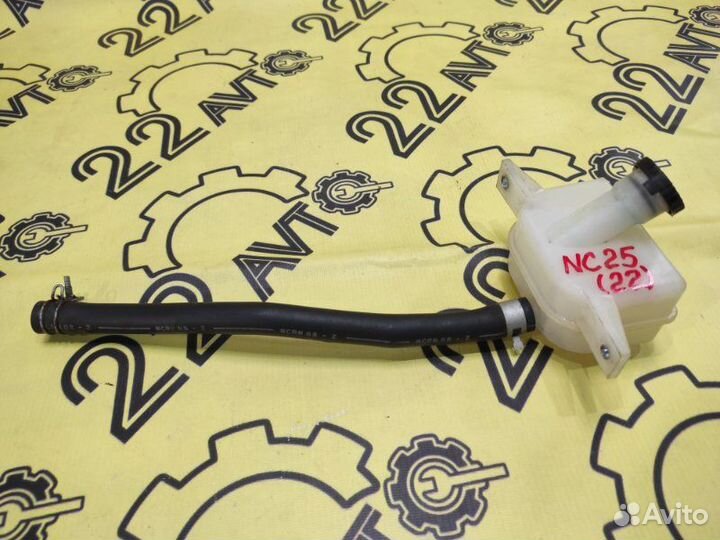 Бачок тормозной жидкости Nissan Serena NC25 MR20DE