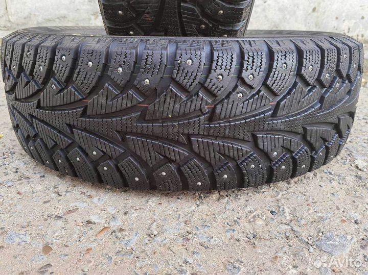 Hankook Winter I'Pike 215/65 R17 98T