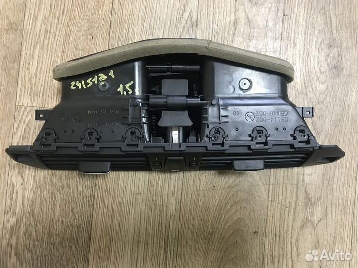 Дефлектор центральный BMW 5серия E60/61