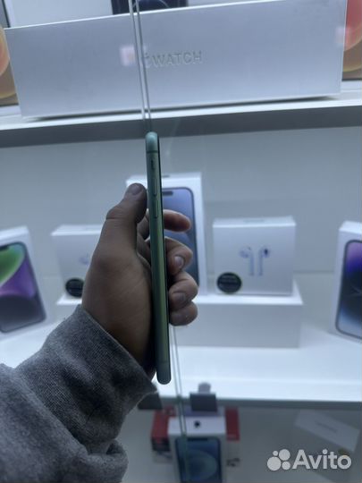iPhone 11, 256 ГБ