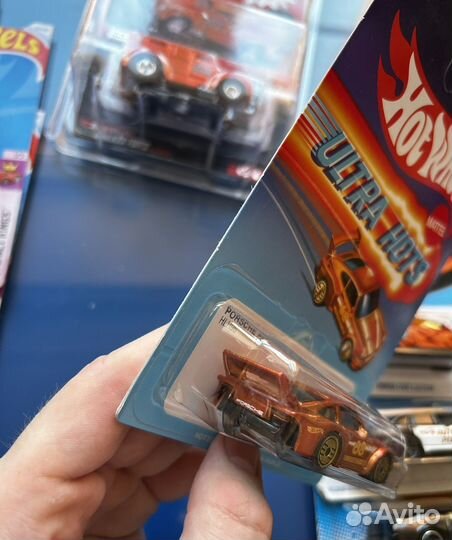 Hot Wheels Ultra Hots Porsche 934.5