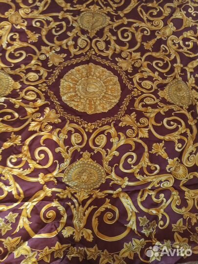 Продам платок Версаче оригинал