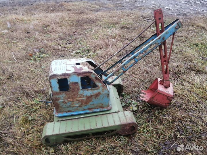 Игрушка машинка Экскаватор сим СССР жесть