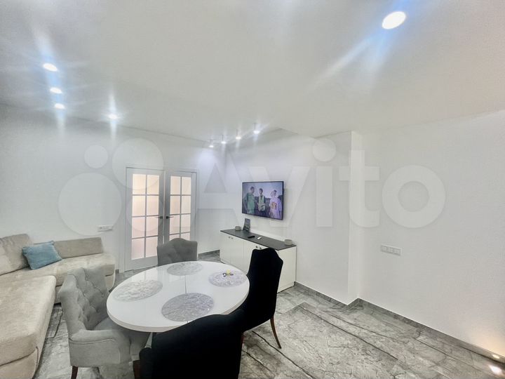 3-к. квартира, 80 м², 9/10 эт.