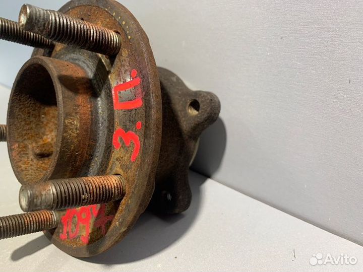 Ступица задняя правая Chevrolet Orlando F18D4 2014