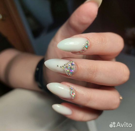 Маникюр/педикюр