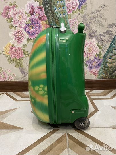 Детский чемодан