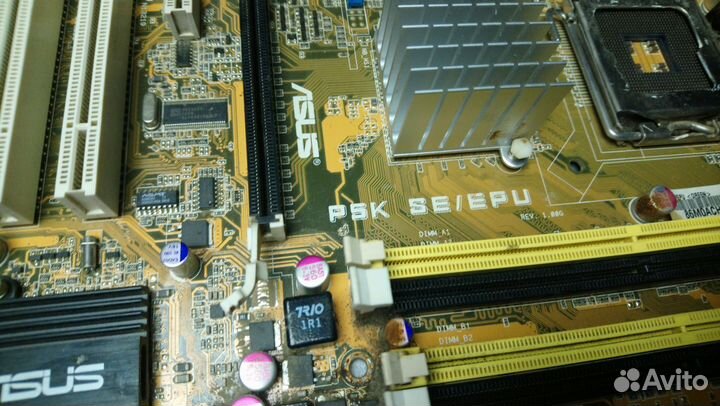 Материнская плата