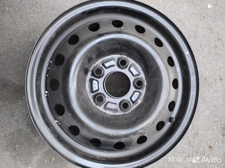 Штампованные диски R15