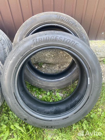 Bridgestone Potenza Adrenalin RE004 235/50 R18