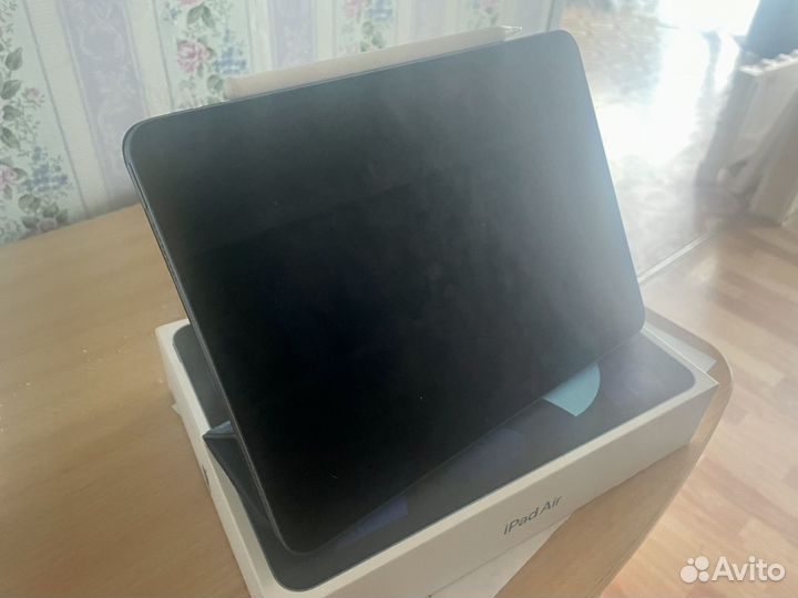 Планшет apple iPad Air 5 (M1) 64 Гб