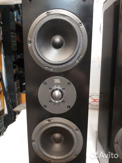 Колонкт JBL Xti 10s