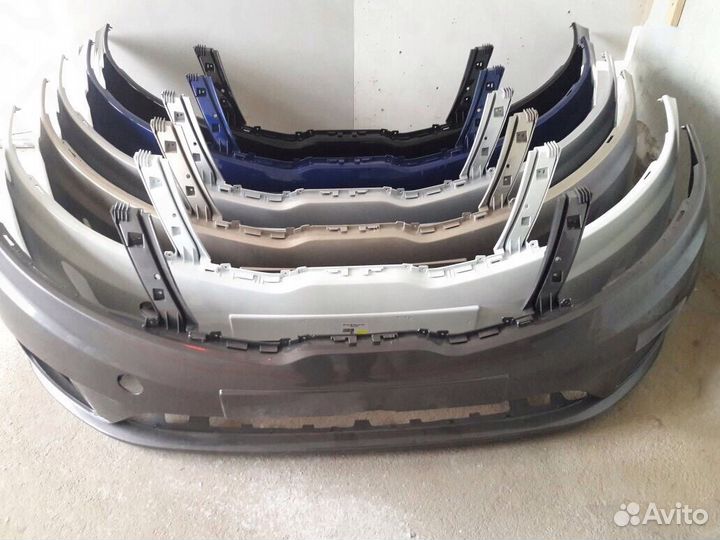 Бампер в цвет на Kia Rio WC490323