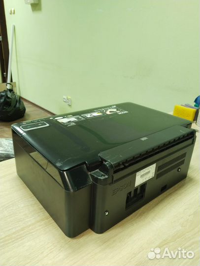 Цветной лазерный принтер epson