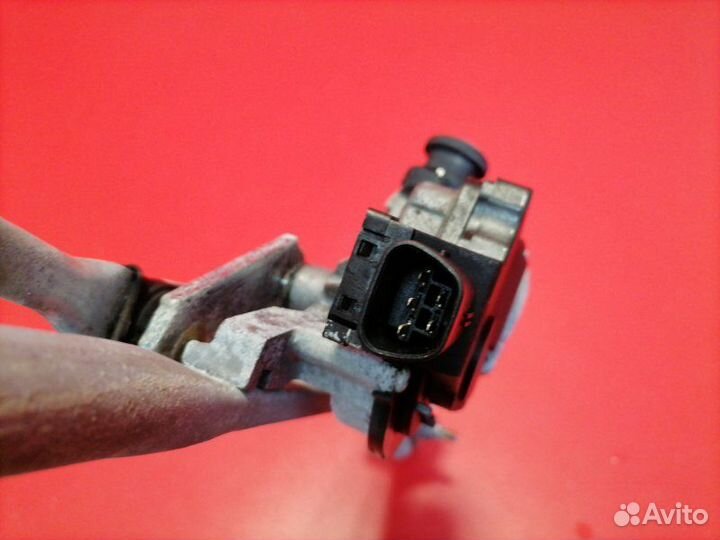 Трапеция дворников Toyota Corolla ZZE120L 4ZZ-FE