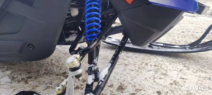 Снегоход Avantis Капитан в рассрочку Витрина