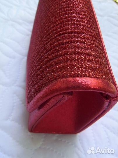 Красный клатч (новый)