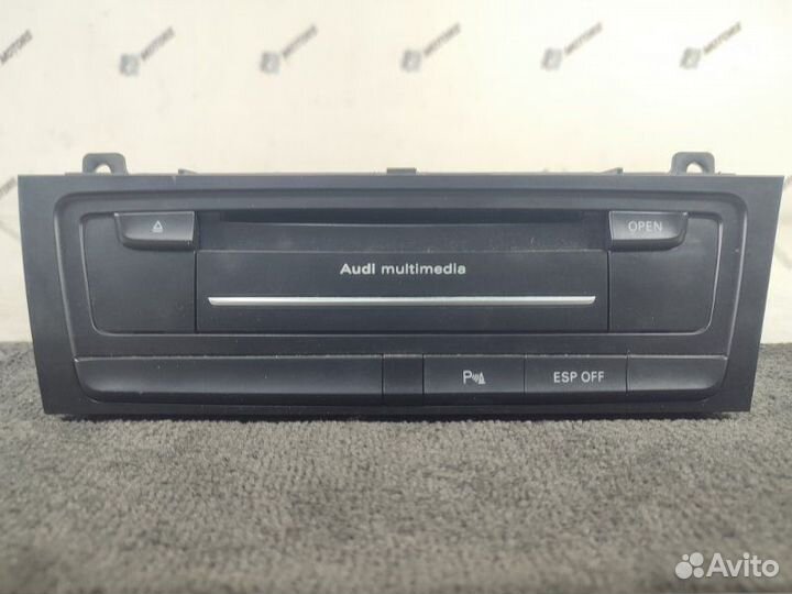 Магнитола Audi A4 8K5 cdhb 2010
