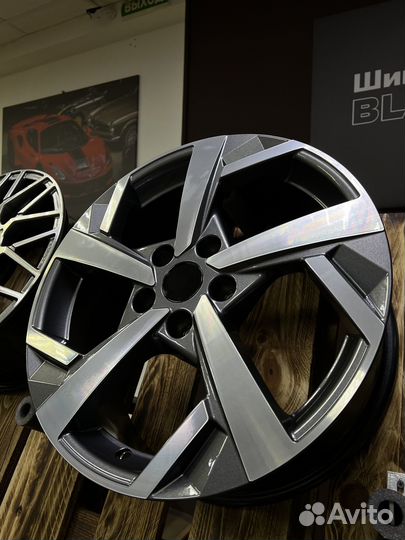 Khomen Wheels 7x17/5x114,3 ET45 D66,1 KHW1712