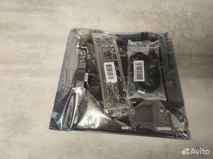 Материнская плата gigabyte H410M-S2H V2