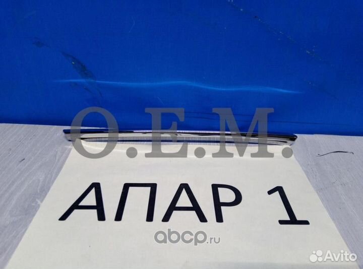 Накладка р/р Renault Fluence 1 2009